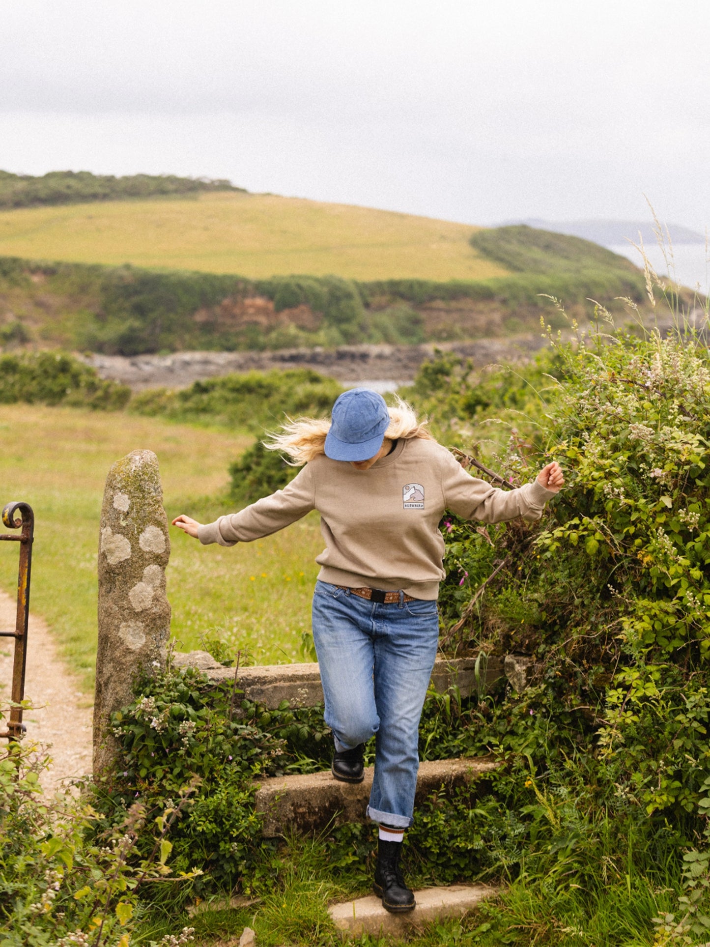 Escape Cropped Crew - Desert Sand