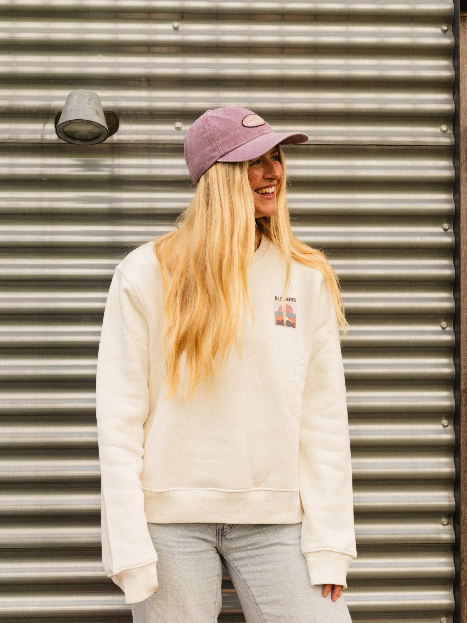 Everline Cropped Crew - White