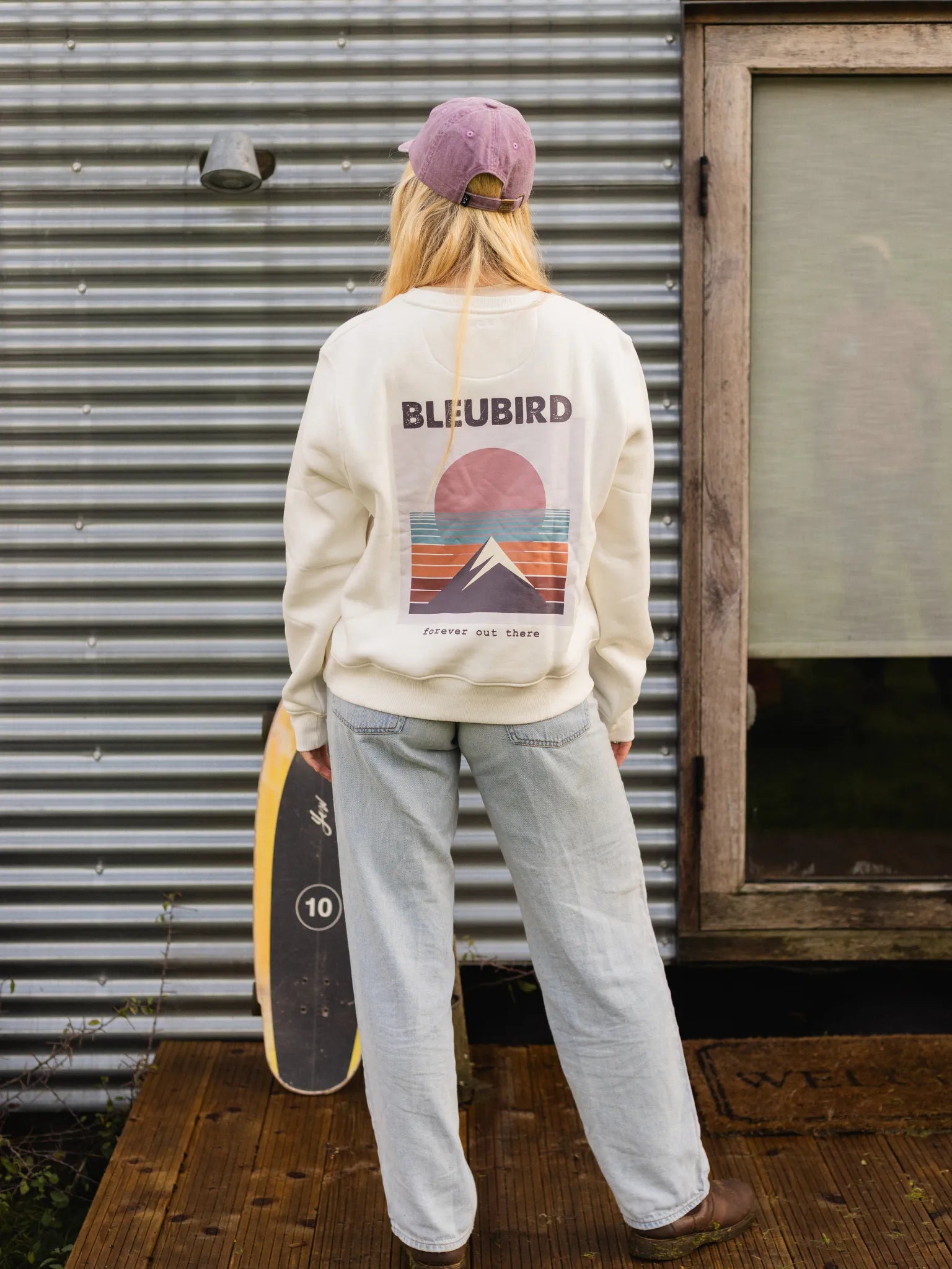 Everline Cropped Crew - White