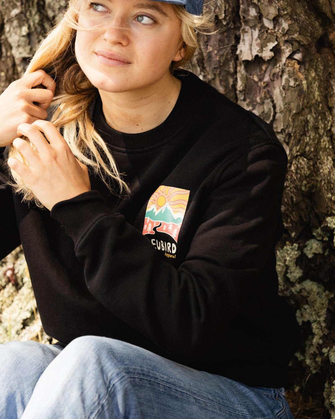 Road Out Cropped Crew - Black