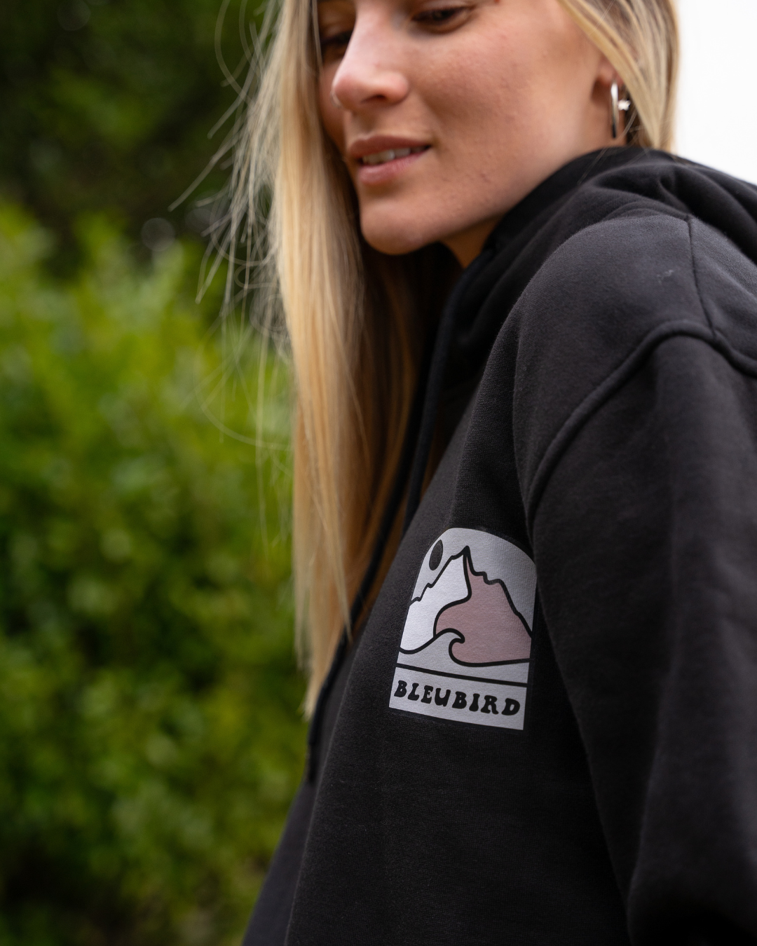 Escape Hood - Black