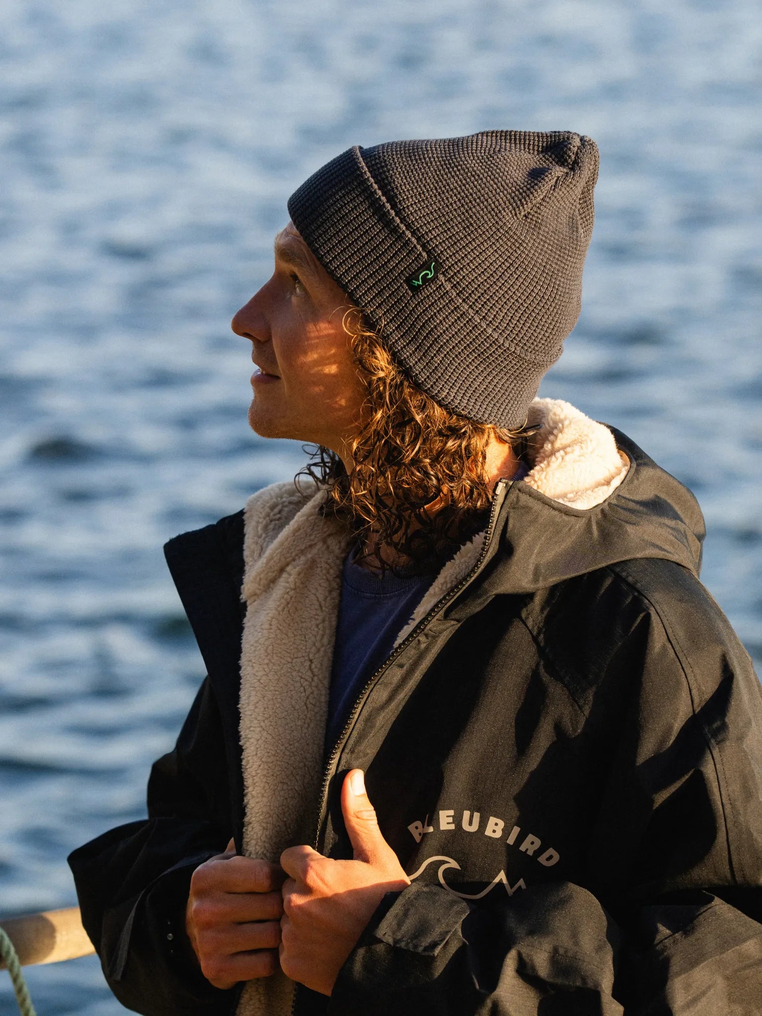 Trail Beanie - Graphite