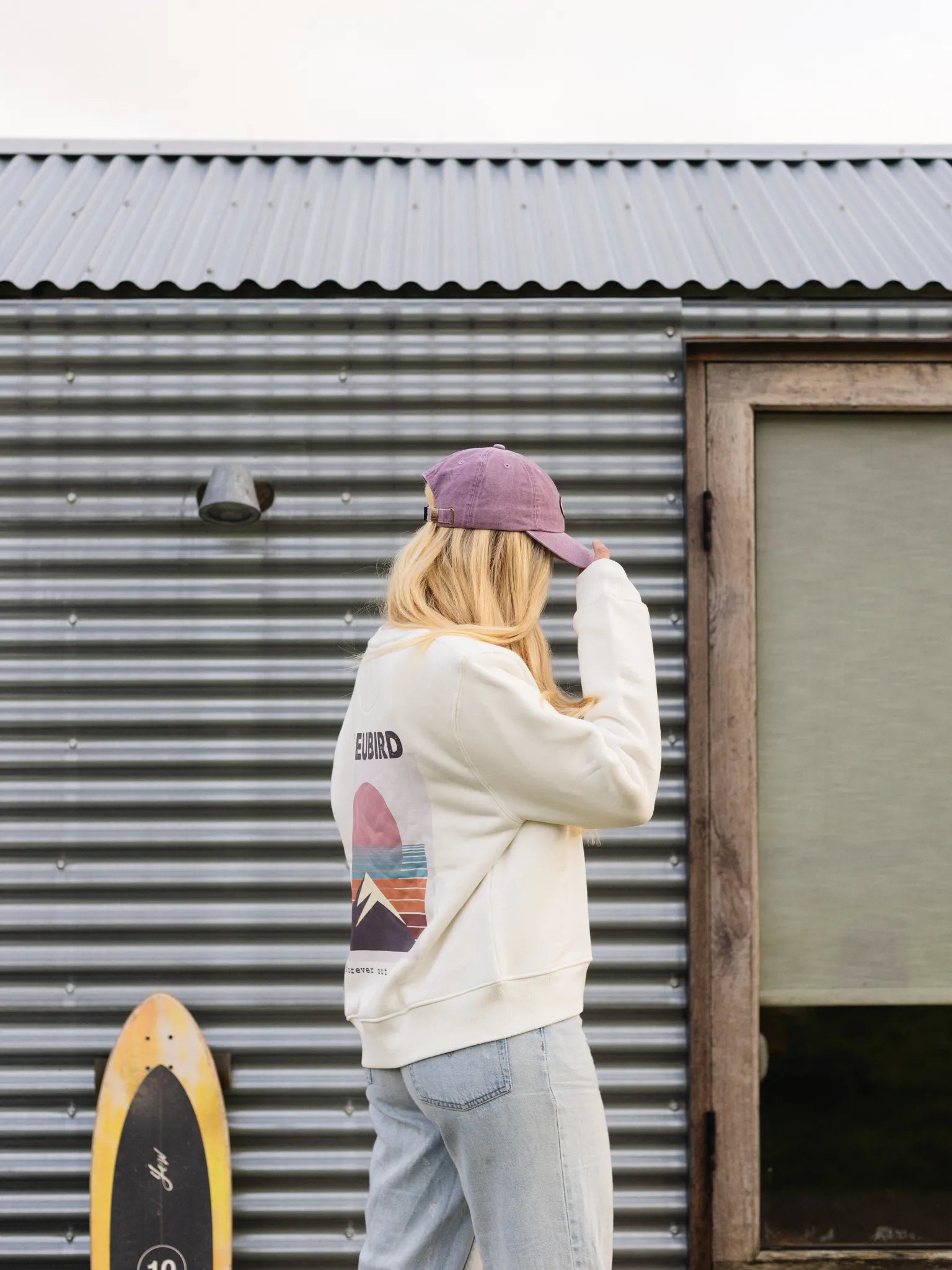 Everline Cropped Crew - White