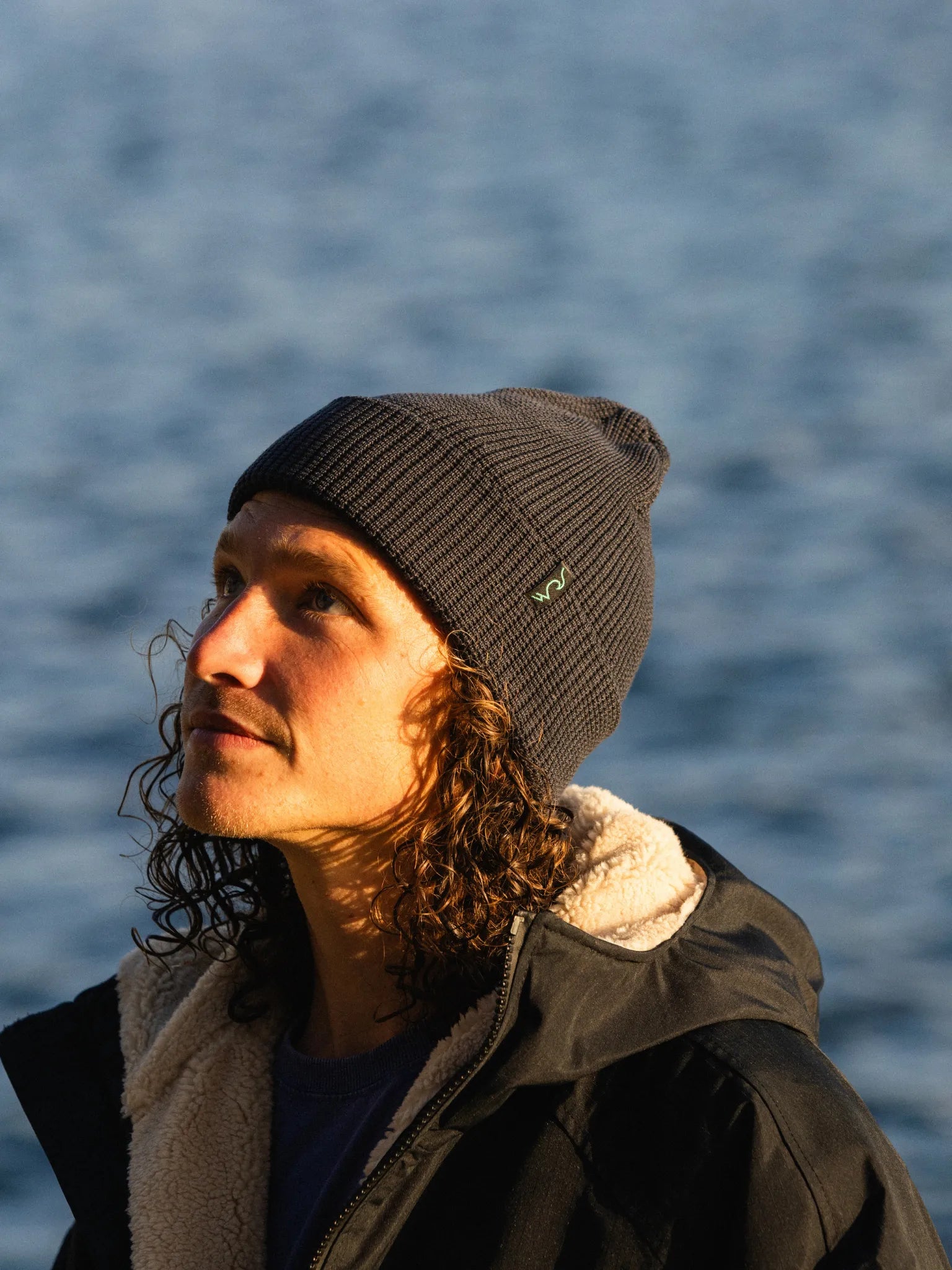 Trail Beanie - Graphite