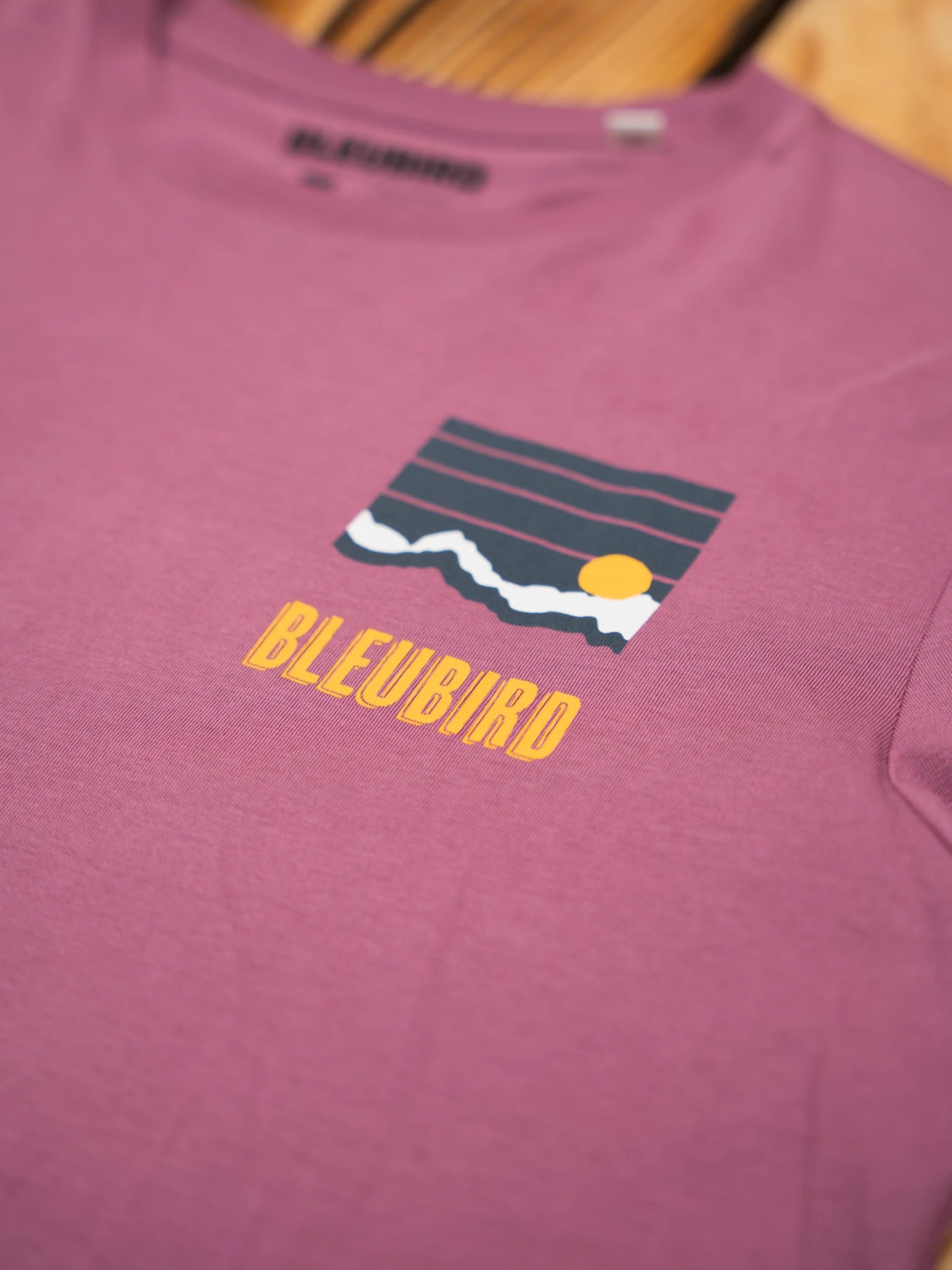 S/Y - Ridgeline Tee - Berry - M