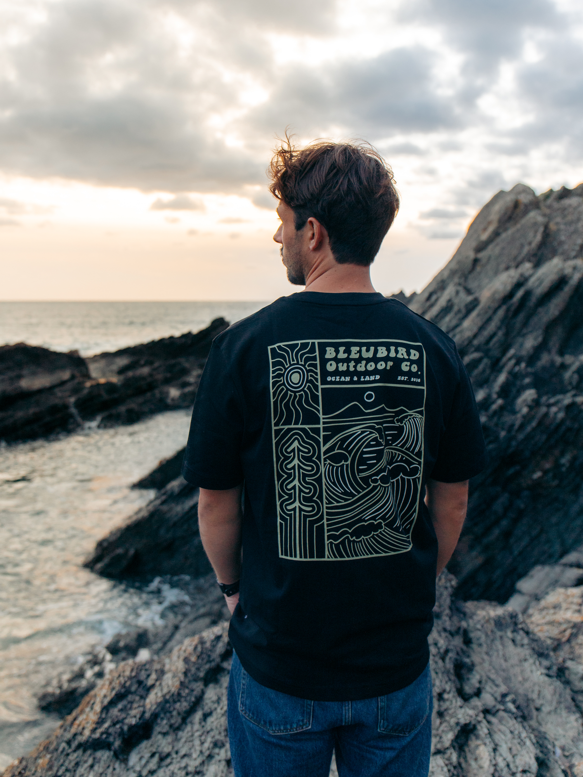 Valto Tee - Black